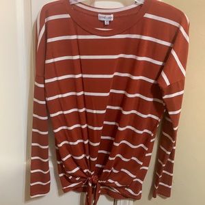 Small long sleeved blouse NWOT